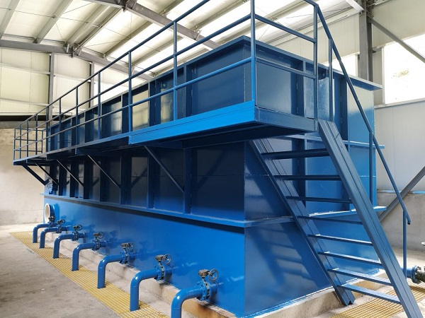 <b>市政自來(lái)水設(shè)備</b>